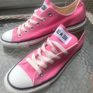 Pink Converse Chuck Taylors